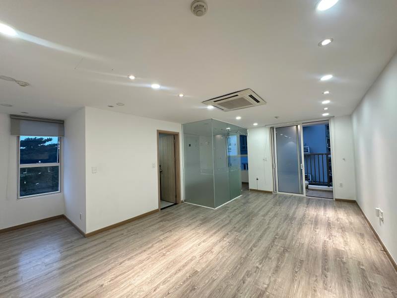Officetel văn phòng 55m2, căn góc thoáng mát, nhiều ánh sáng