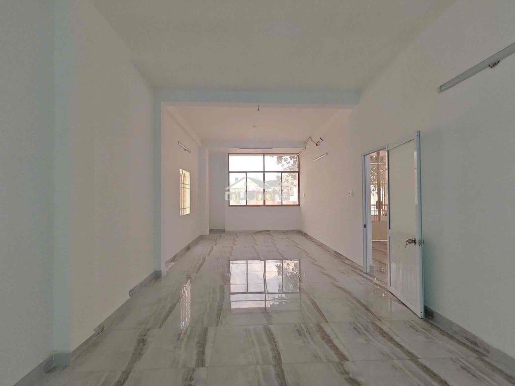 Nhà mt 8x20 vuông vức mới keng cho văn phòng - 4