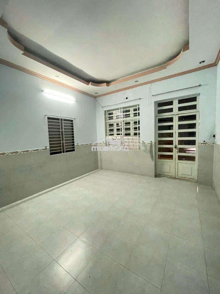 Nhà hẻm 5m đường nguyễn sơn 4,5x15m, 1 lầu, 2pn, 2wc, giá 10 triệu - 3