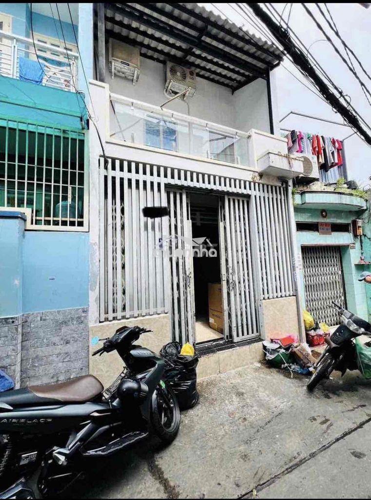 Nhà có nội thất 3,8 x 12m 1lầu đúc (2pn 2wc) hẻm 4m thông. bình tiên
