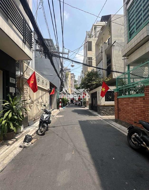 Nhà hẻm xe hơi, lê thị riêng, q1
