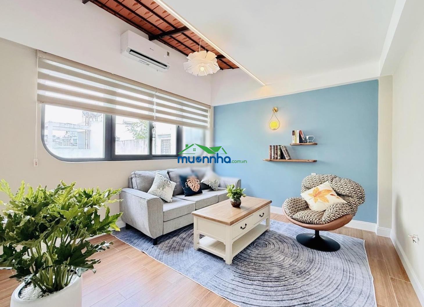 Hạ 350tr - cô giang - phan đình phùng - phan xích long 4 tầng sân thượng - 5pn - 10m ra mặt tiền - 2