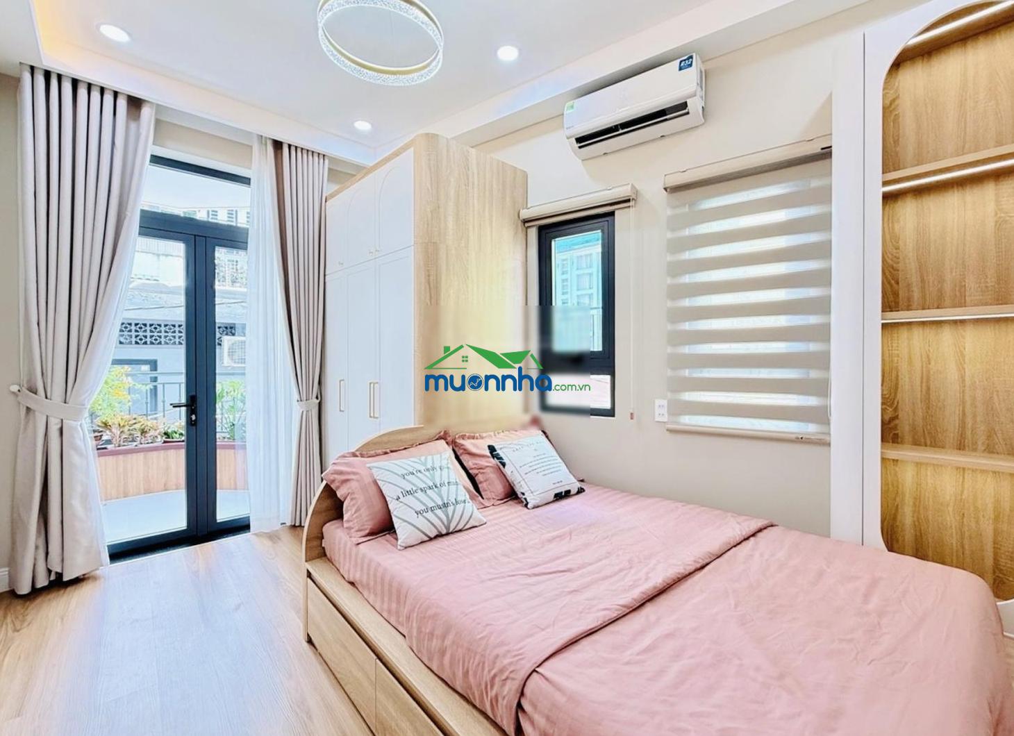 Hạ 350tr - cô giang - phan đình phùng - phan xích long 4 tầng sân thượng - 5pn - 10m ra mặt tiền - 3