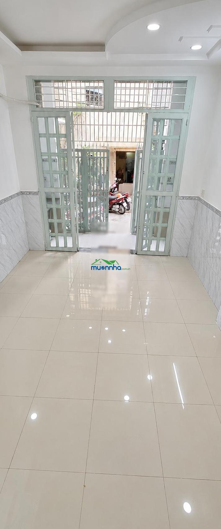 Bán nhà 3 tầng - an dương vương - sát bà hom giáp q6 - gần khu ẩm thực - hẻm 8m - 4x14m - nhỉnh 6tỷ - 3
