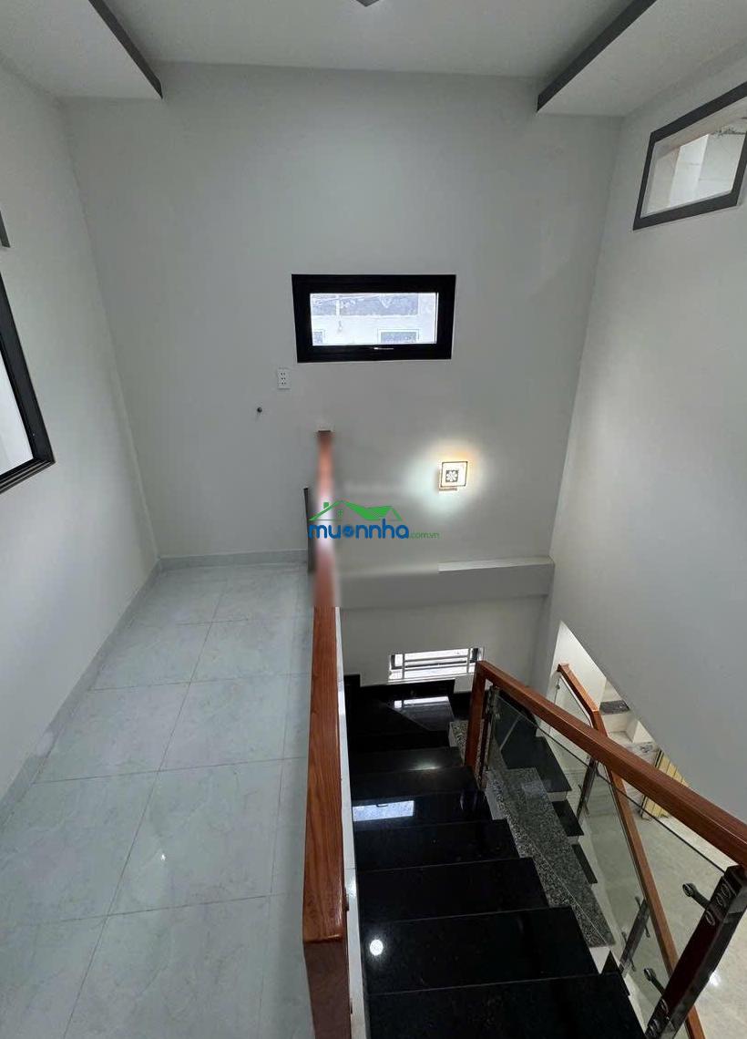 Giảm sâu 800tr - 2mtkd - ngay đường lê văn quới - nhà mới kiên cố chắc chắn- có phòng ngủ tầng trệt - 2