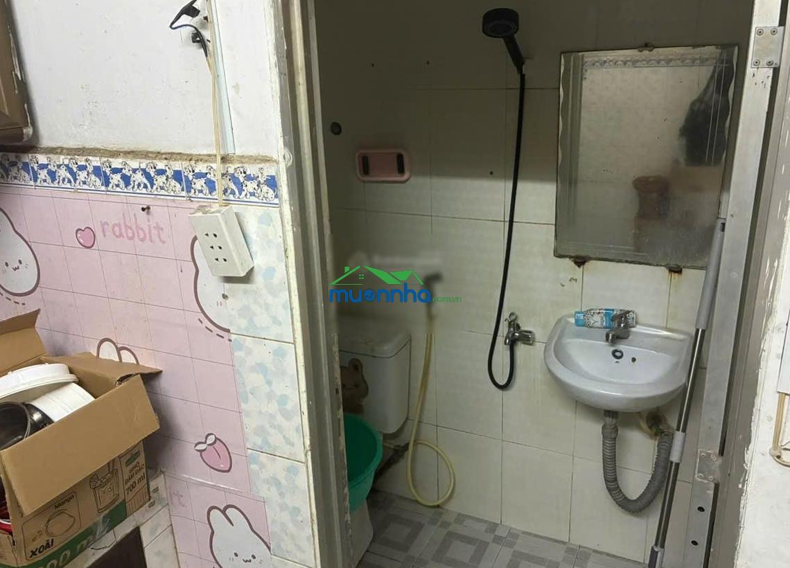 Chính chủ bán nhà sổ riêng xe hơi sát cửa chỉ 3 tỷ, nguyễn kiệm, phường 3, gần sân bay tsn