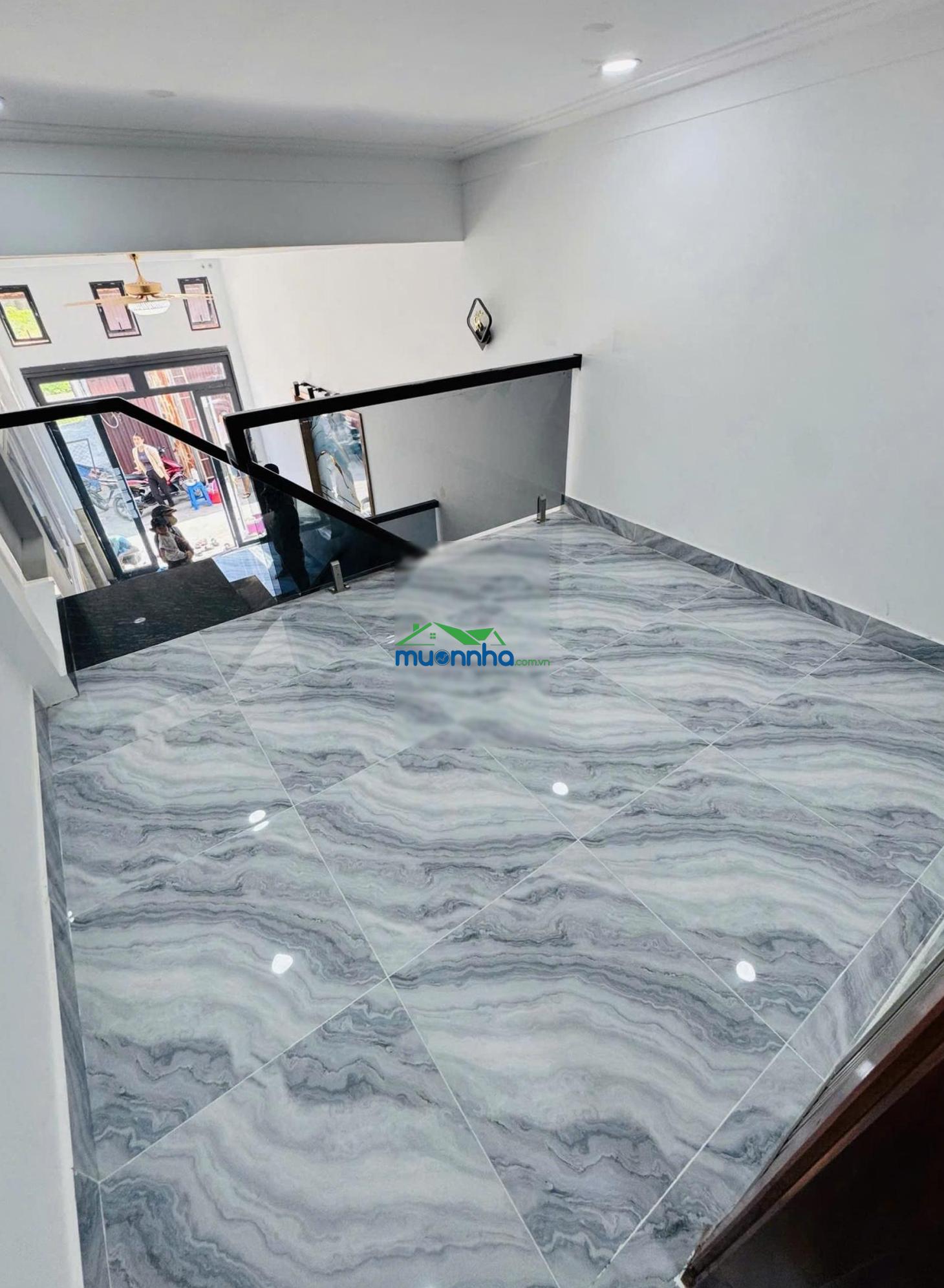 Nhà mới xây ngay lẩu bò tèo vào 50m, giá 1 tỷ 4 - 3