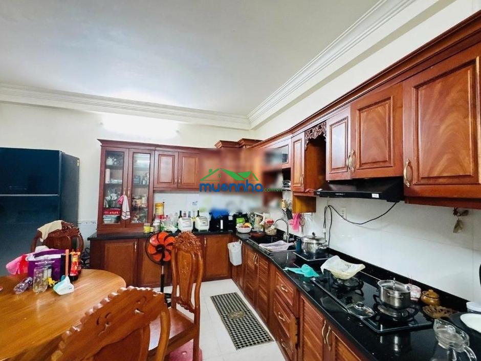 Sổ chính chủ 1 đời sổ cũ - nở hậu 5,7m / 6,2m - biệt thự mini