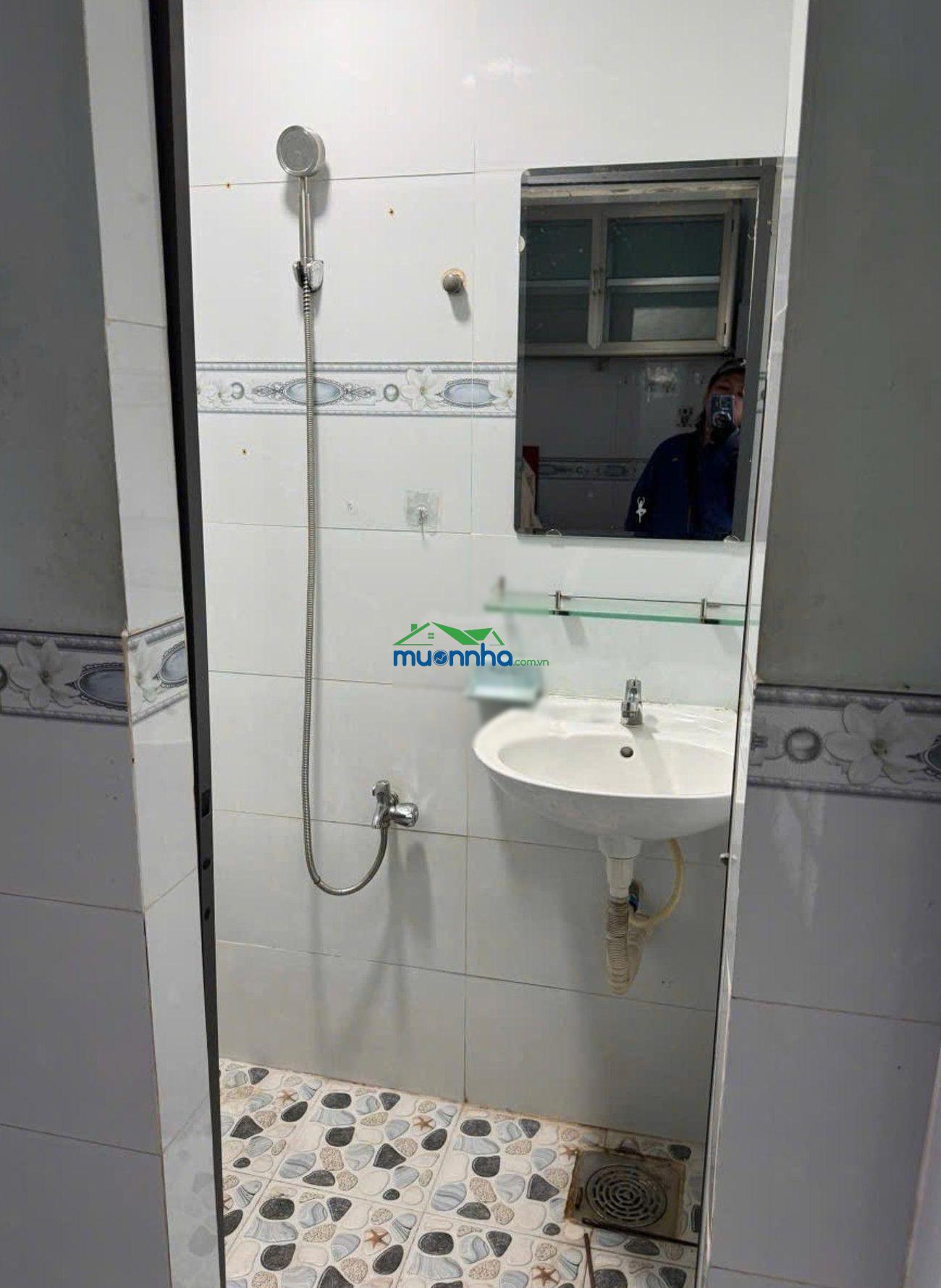Nhà bình tiên, giá đẹp như tiên! chỉ 2,42 tỷ có ngay nhà quận 6, 2 tầng, shr, không lộ giới, 2mt - 3