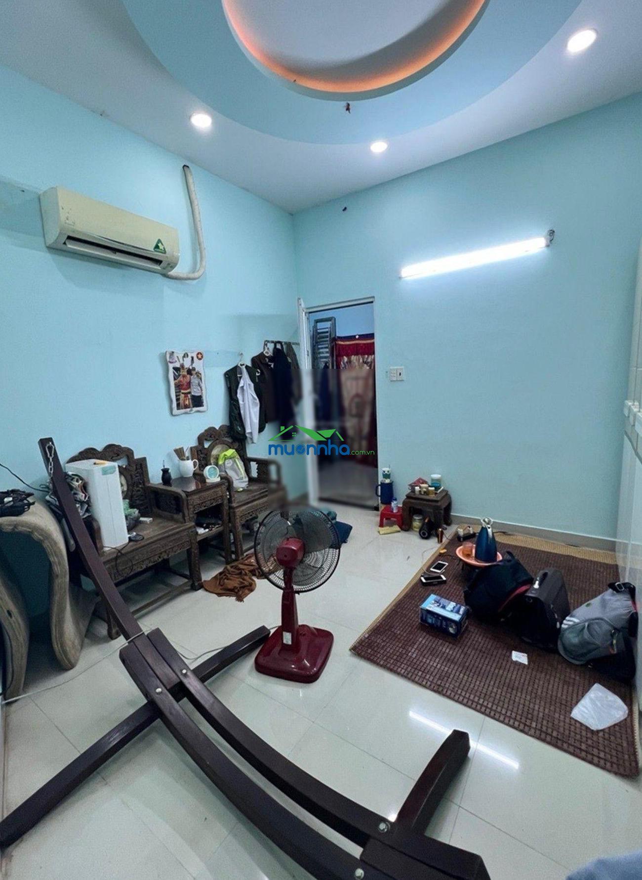 Bán nhà 4.2 tỷ, trần xuân soạn, q.7 , 5*10m , 3pn