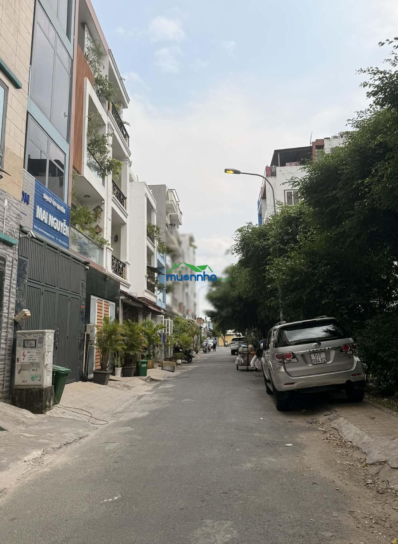 Khu phân lô tô hiệu - 4 tầng - oto ngủ nhà - view công viên - 3