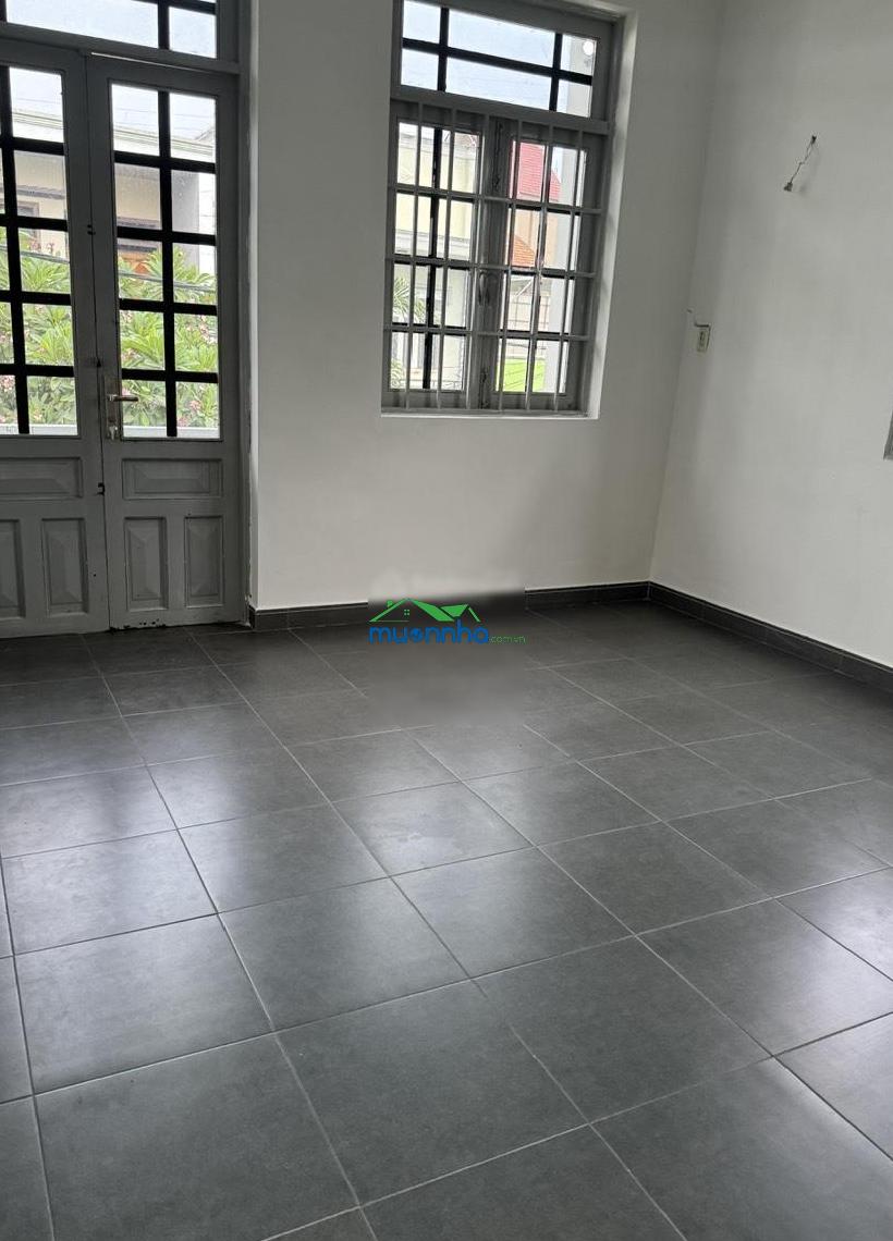 Bán nhà hẻm 54 đường quang trung, đối diện trường hoa lư, ngang 5x15 hẻm 2 oto né nhau, giá 7tỷ(tl)