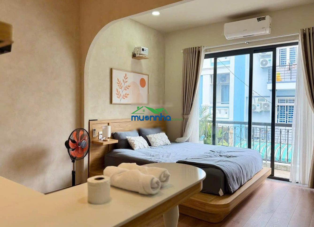 Bán nhà trục đường trần não, quận 2. giá:6,39tỷ/75m2. trệt,3lầu. sổ vuông vức. đang cho thuê 38tr