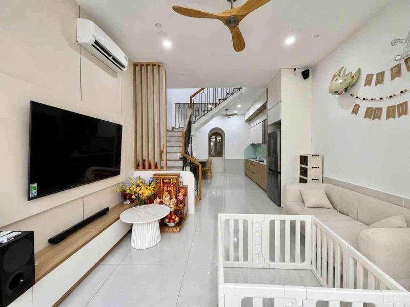 Bán nhà mới 2 tầng lê văn thọ sổ hồng riêng 60m2