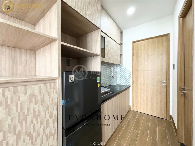 Khai trương căn hộ ban công cách đh văn lang 300m_full nội thất - 4