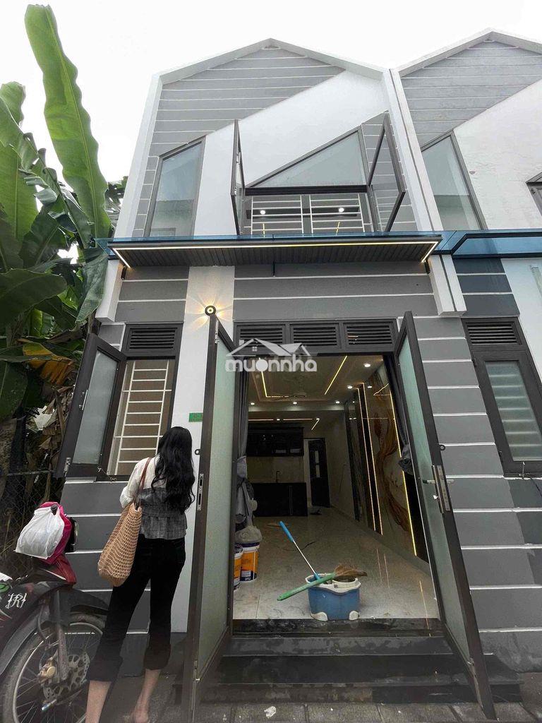 Nhà 3 phòng ngủ 4x13 hóc môn giá 525triệu gần chợ xuân thới sơn