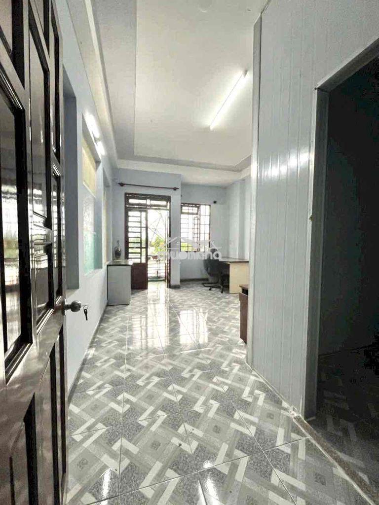 Cho thuê phòng  tại tân chánh hiệp 18 giao với tô kí q12 - 3