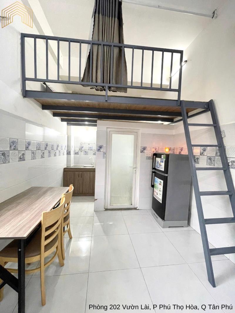 Phò trọ có gác máy lạnh gần đại học văn hiến và chợ bàu cát gần bệnh viện tân phú - 2