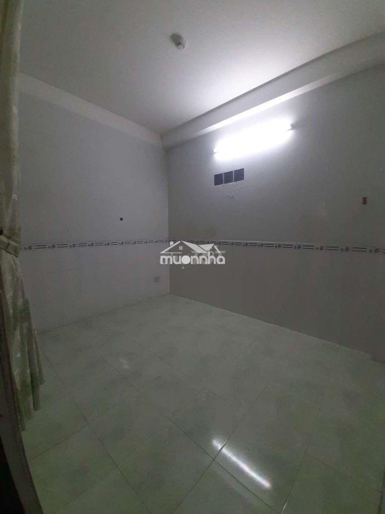 Phòng trọ quận 10 15m2 - 2