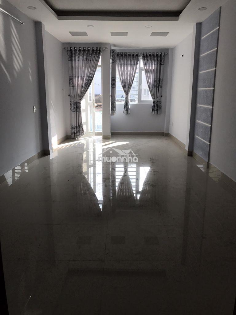 Cho thuê tầng 2  50m2 giá 6tr