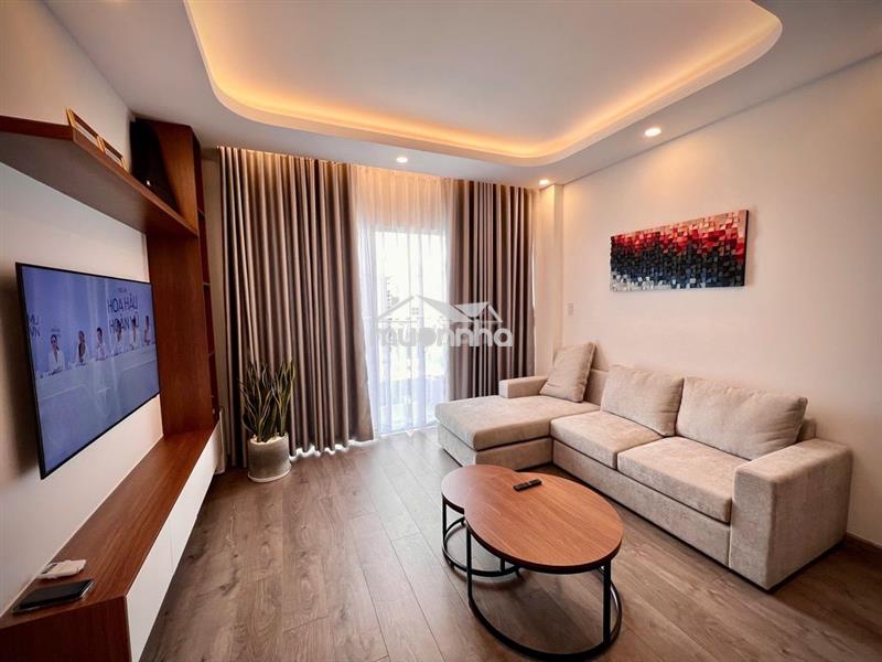 Cho thuê ở liền được cc hoa sen 2pn 11tr/thang có nội thất
