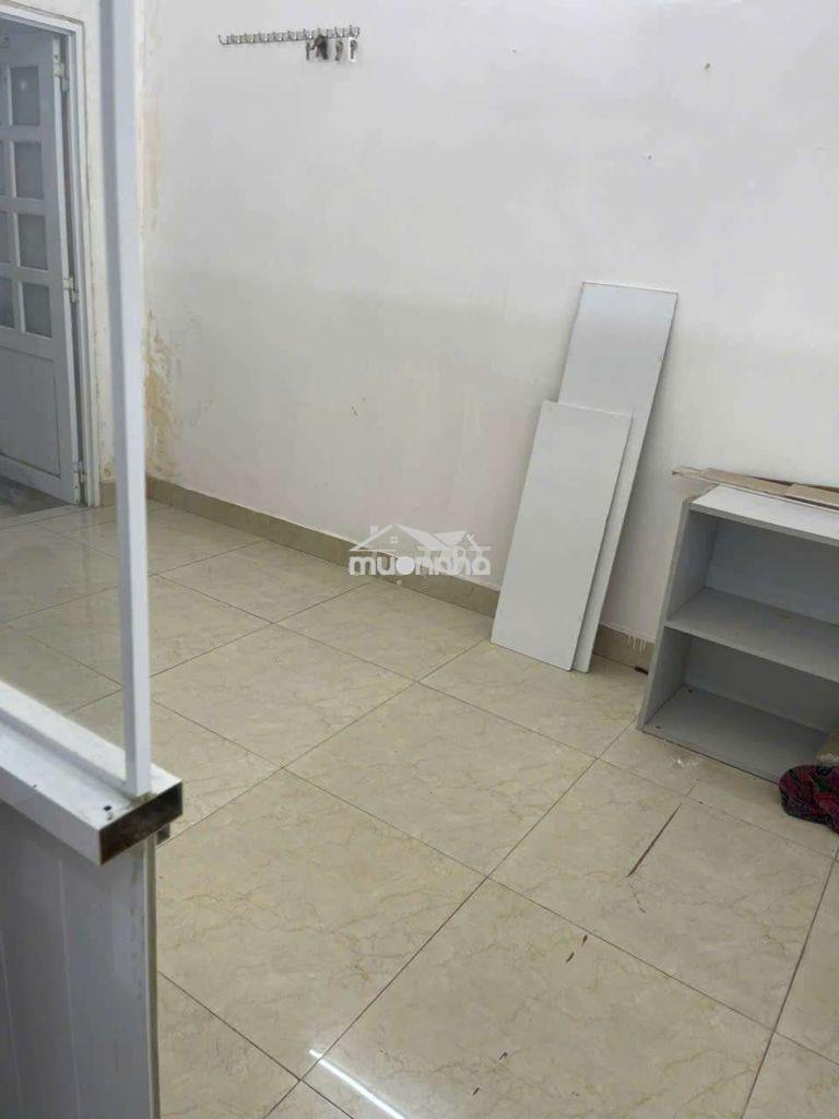 Nhà hẻm xe hơi - 1 lầu - 3pn , 2wc - 3