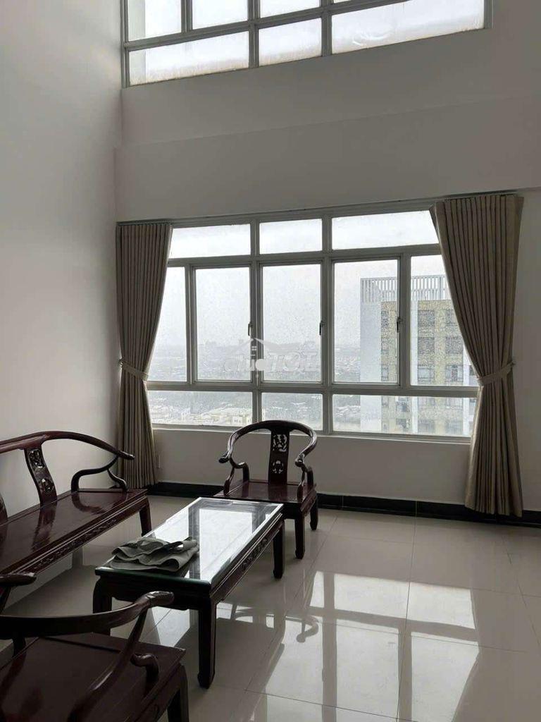 Penthouse 315m2 3 phòng ngủ cc giai việt samland 854 tạ quang bửu p5q8