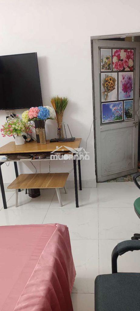 Phòng máy lạnh lầu 4 - 4