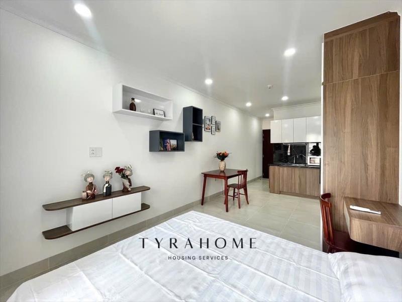 Studio ban công, thang máy đi bộ tới đại học hutech, ngoại thương, gtvt, đường d5, nguyễn gia trí, ngã tư hàng xanh - 3