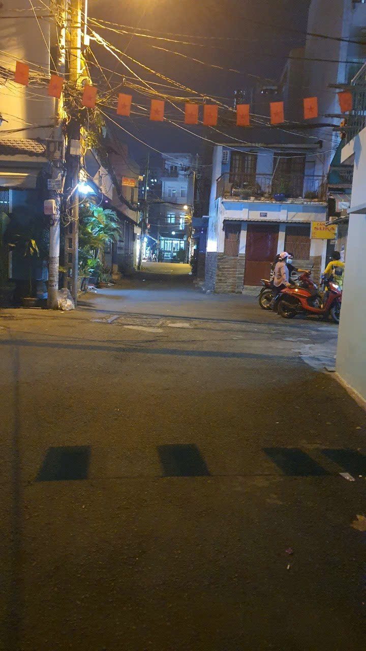 Cho thuê nhà nguyên căn riêng biệt quận 6, hẽm xe hơi tới nhà, hẽm thông - 2