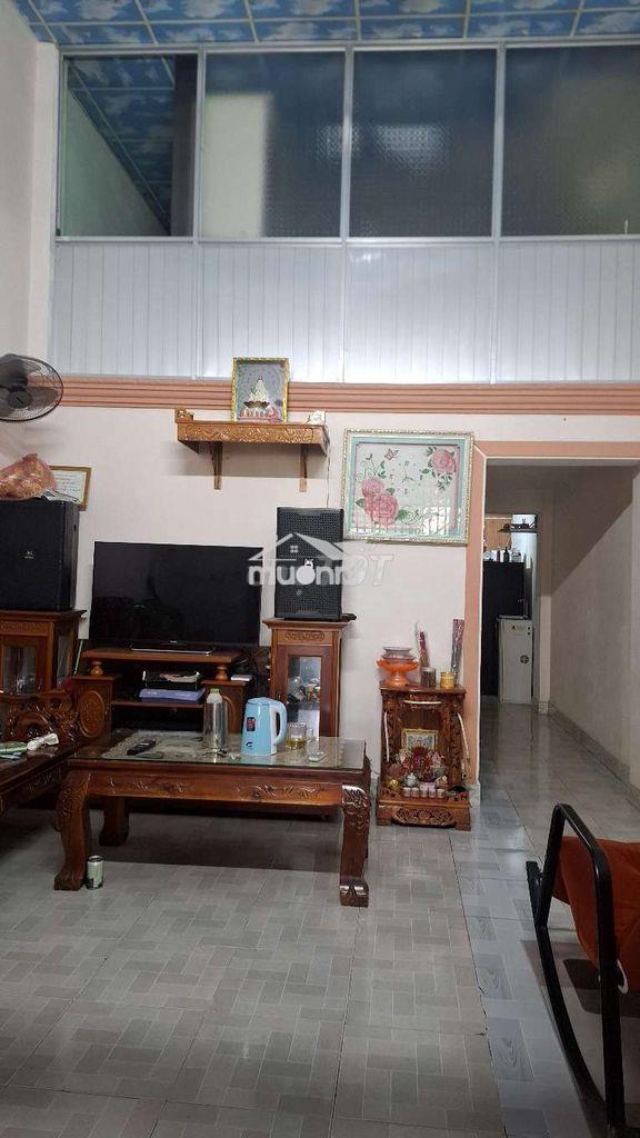Bán nhà cấp 4 gác đúc phường biên hòa 