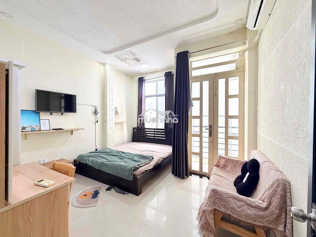 Cho thuê căn hộ 1pn tách bếp bancol  full nt ngay bờ kè hoàng sa q1 - 2