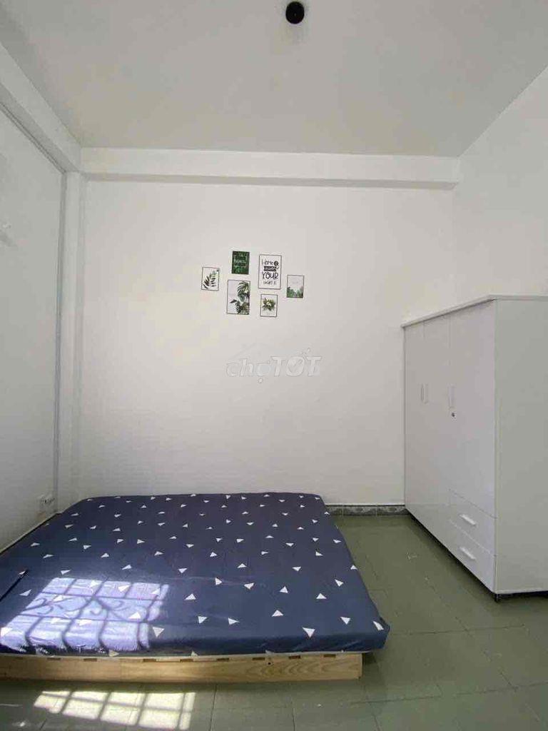 Cho thuê phòng trọ full nội thất giá rẻ (gần chợ thủ đức, dh ngân hàng