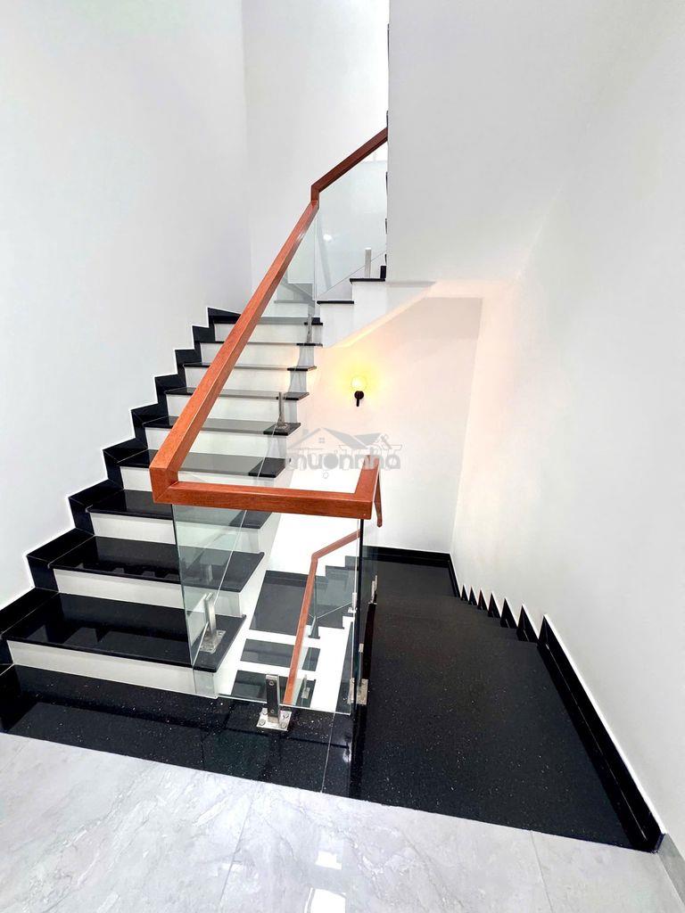 Nhà 3 lầu mới xây gra oto 5 phòng ngủ giá 22tr - 2