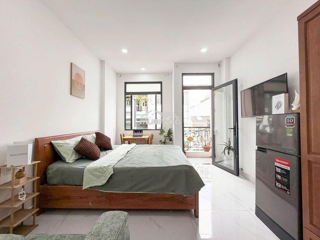 Khai trương studio ban công 30m2 ngay sát sân bay - cv hoàng văn thụ - 2