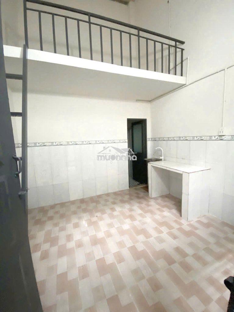 Phòng mới xây gác đúc sát phạm văn đồng, gần đại học ngân hàng - 3