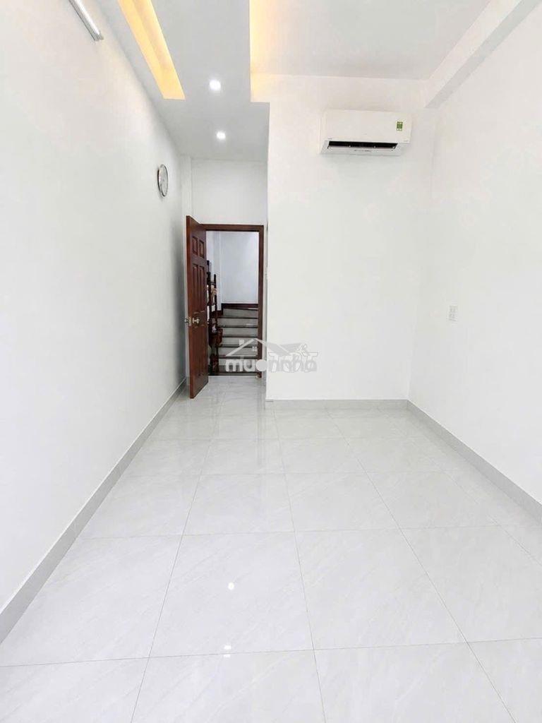 Thống nhất, gò vấp, 45m2 (4mx 11m) ,4tang, 6,7t - 3