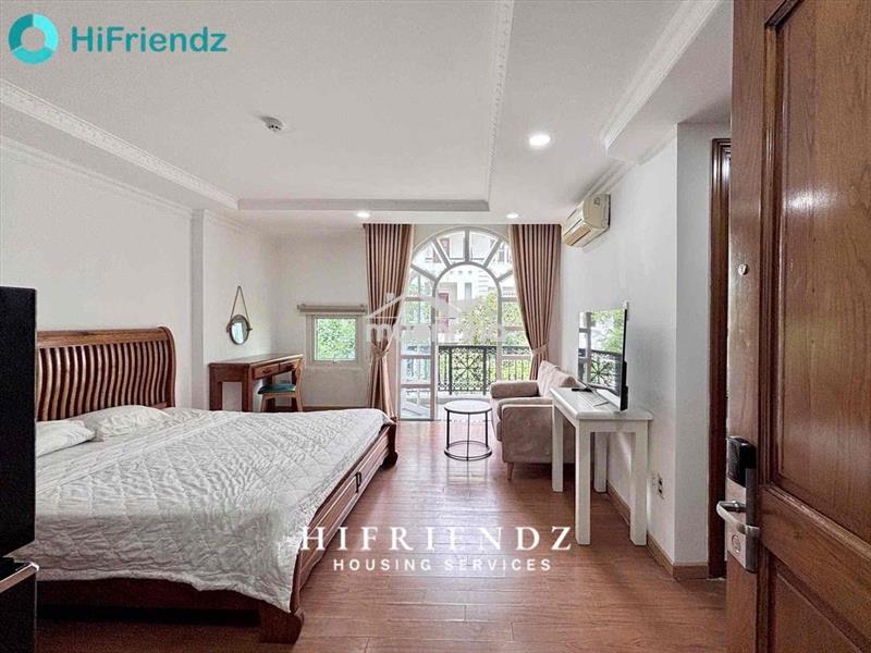 Căn hộ mới cho thuê ban công thoáng full nội thất ngay cmt8, quận 3
