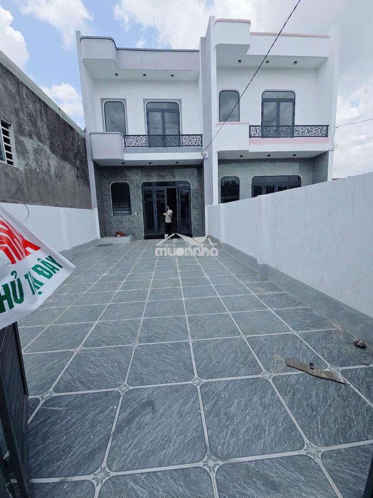 6m x 25m nhà lầu trệt khánh bình tân uyên giá 3 tỷ 400 triệu