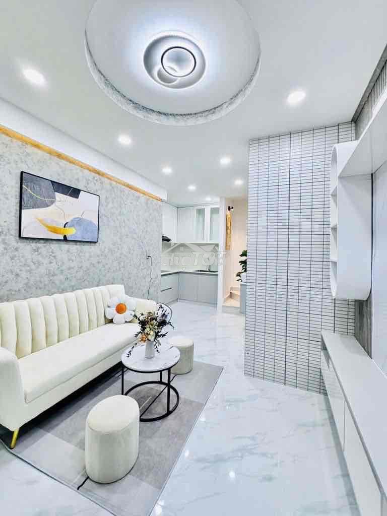 Lên sóng siêu phẩm mini - hẻm ô tô