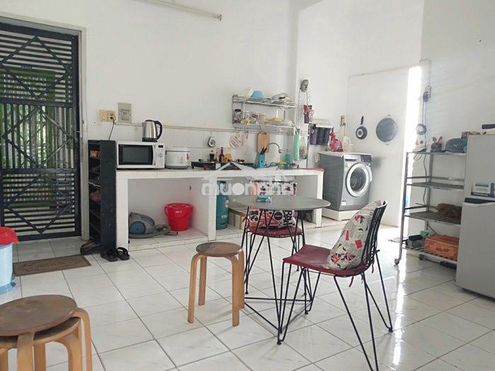 Cần cho thuê căn hộ chung cư phú lợi d2 - p.bình đông, q.8