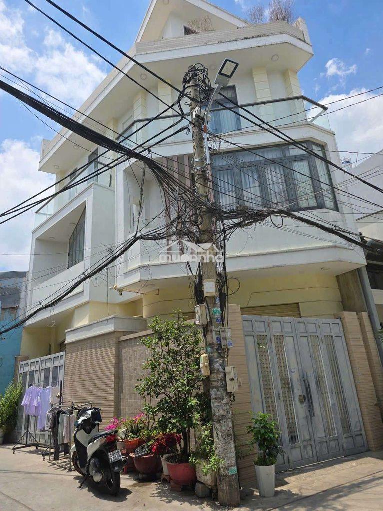 Nhà 1 trệt lửng 2 lầu 4pn hẻm 7m p. bình hưng hòa 12 triệu