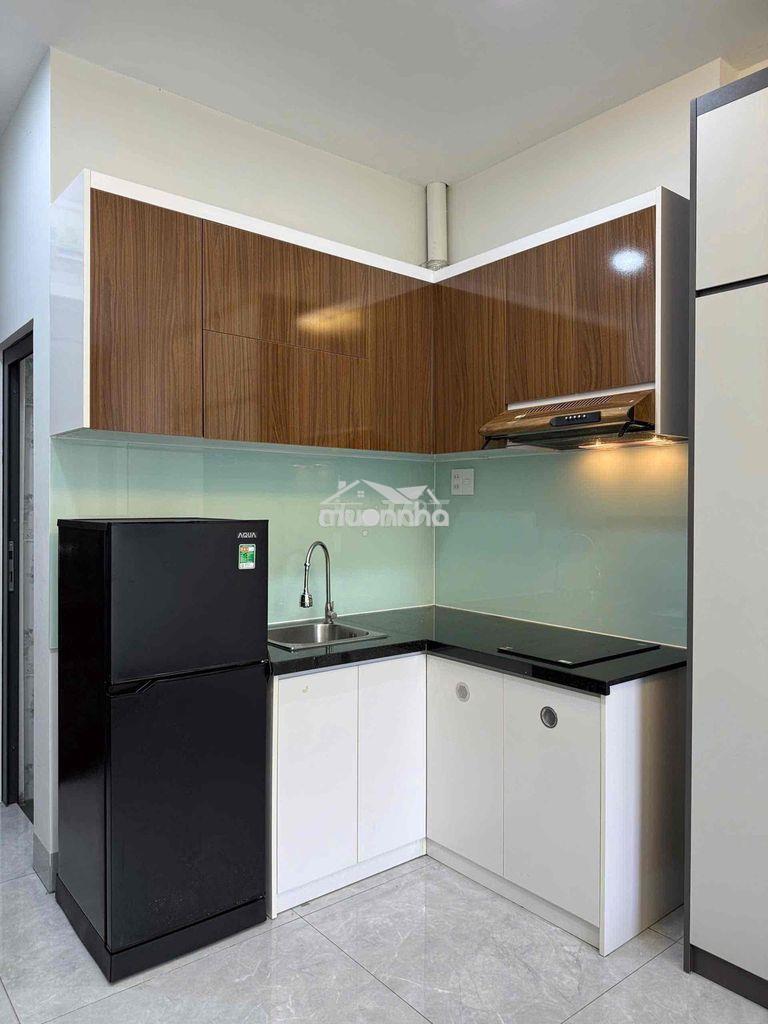 Studio ban công ngay trung tâm quận 7 sát lotte - 4