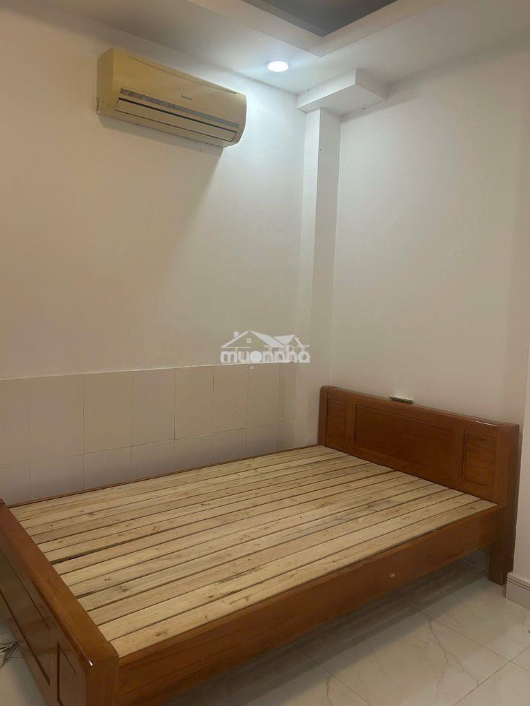 Phòng 20m2 nguyễn cảnh cân quận 1 4tr