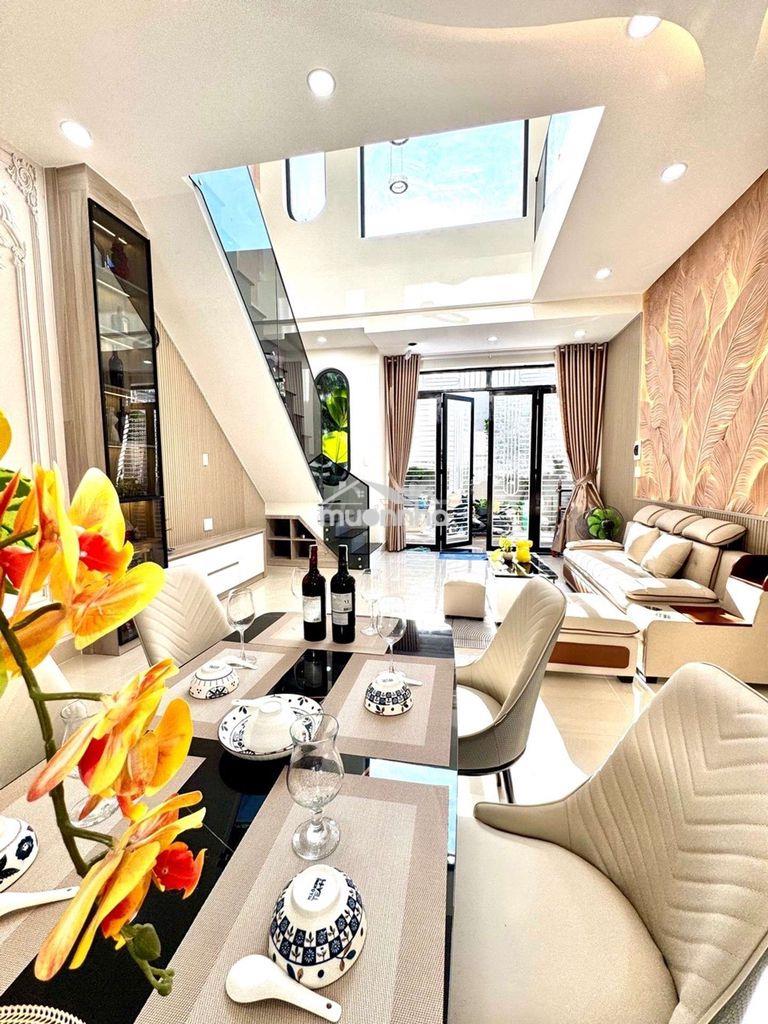 Mới xây 84trm ngang 5m hẻm xe hơi đậu cửa full nội thất chợ an nhơn
- 3