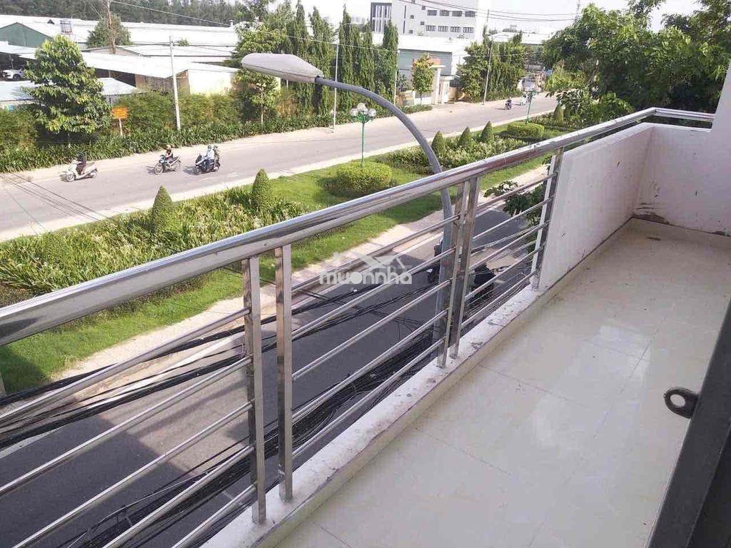 Trống lại căn duplex ban công gần ngã tư bảy hiền - 2