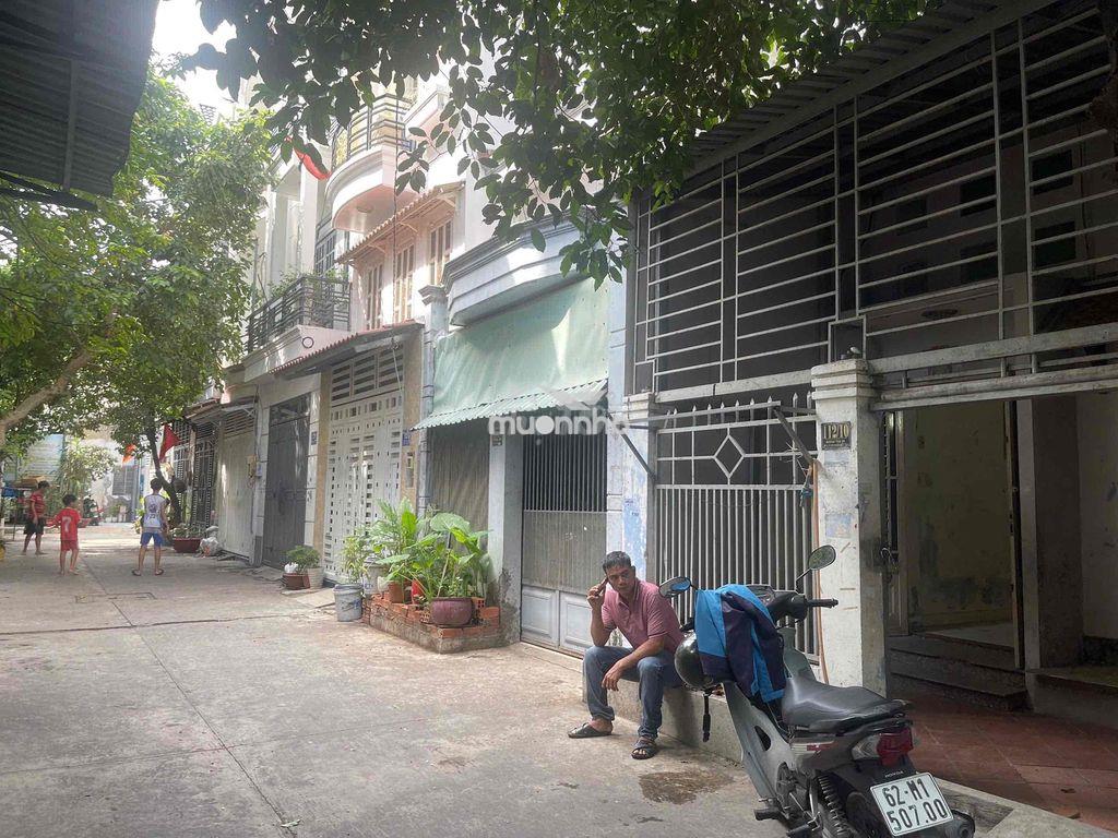 Cho thuê nhà 45m2 lửng 2pn ở tân chánh hiệp 8 - 3