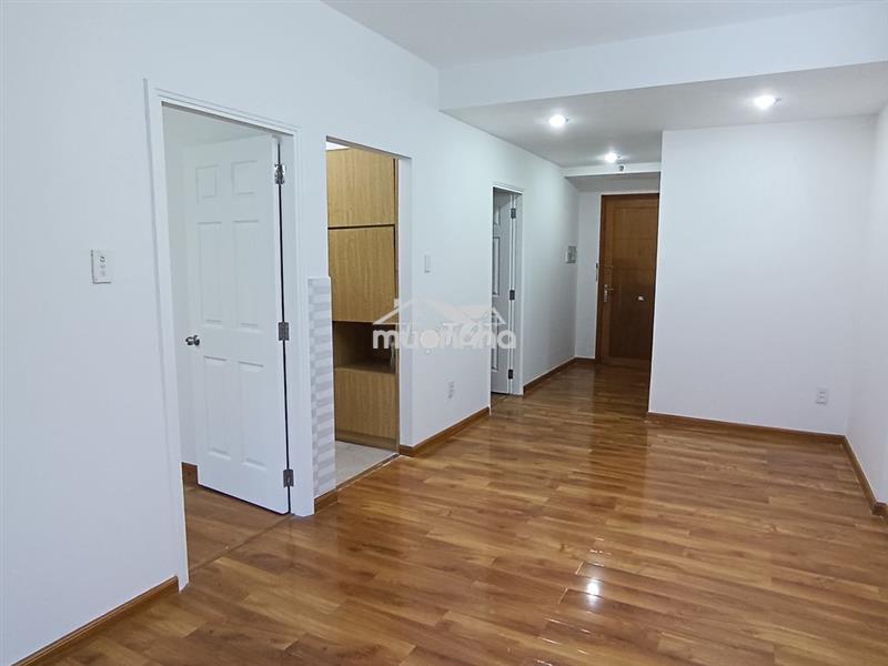 Căn 2pn, 2wc chính chủ ehome 3 - 64m2, giá 2tỷ820, có sổ hồng riêng