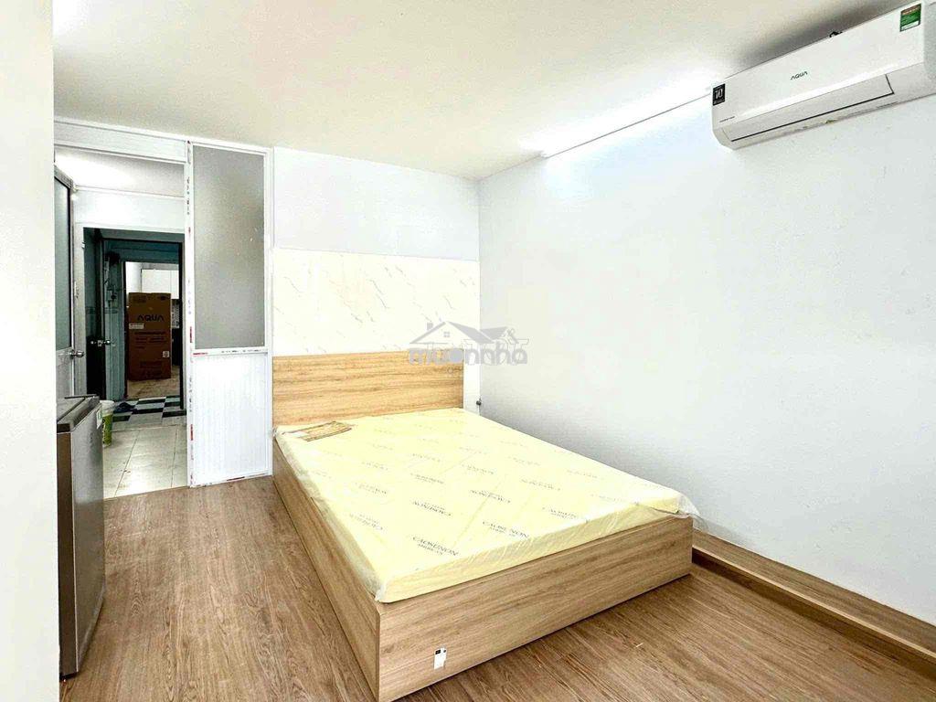 Căn 2 phòng ngủ ban công - ngay lê văn sỹ - 4