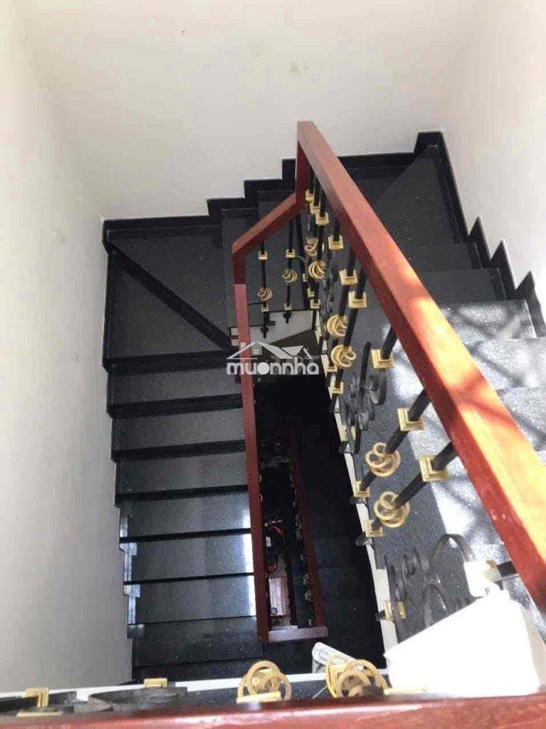 Cho thuê chdv giá rẽ 28m2 2tr2 nhà mới sạch sẽ vào ở ngay - 4